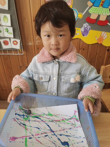 美术：弹珠滚画