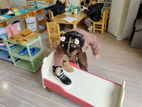 科学区：鞋底的秘密