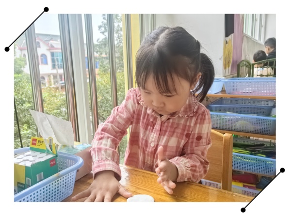 乐探索：区角小时光
